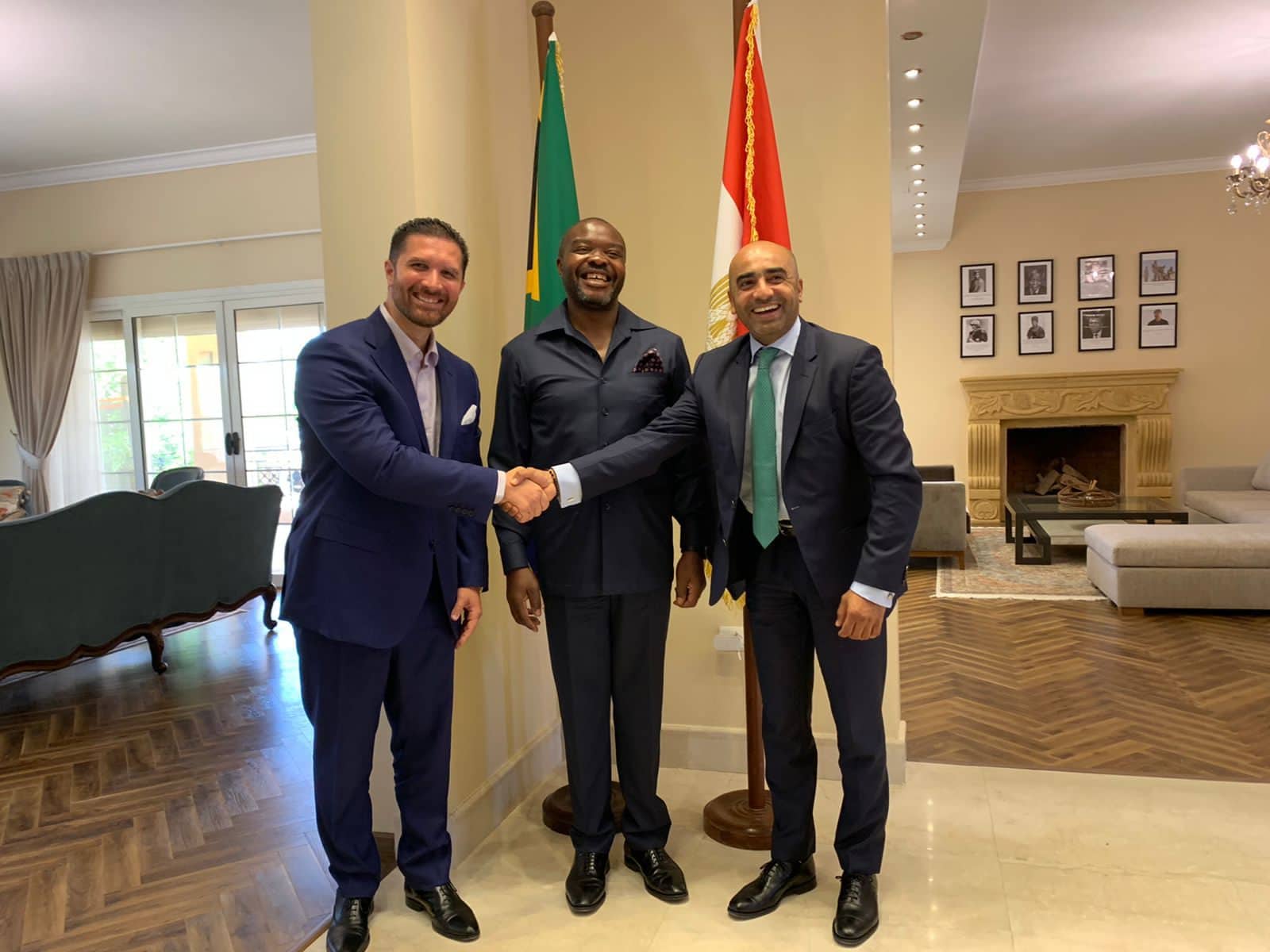 تعاون بين "محرم" و"إيثيكور" فى مجال السياسات العامة والاتصال الحكومى