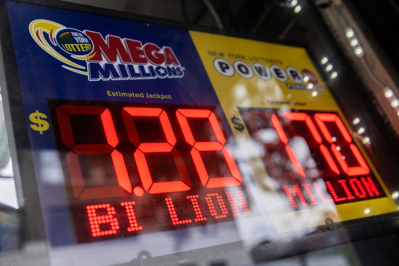 ثاني أكبر جائزة يانصيب بأمريكا بقيمة 1.3 مليار دولار تذهب لمجهول في إيلينوي