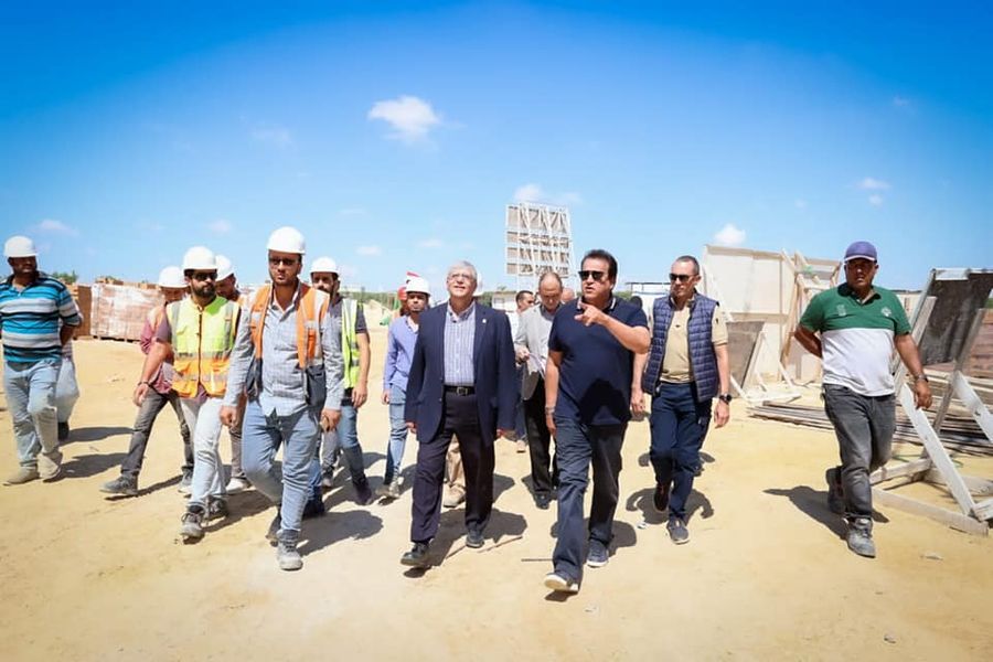 وزير التعليم العالى يوجه بتزويد وتجهيز الجامعات بأحدث الوسائل التكنولوجية لتأهيل الطلاب لسوق العمل