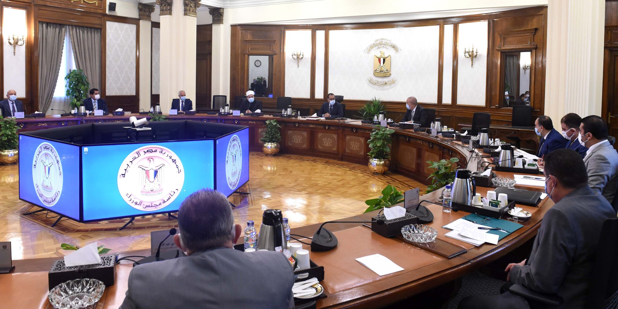 رئيس الوزراء يؤكد أهمية العمل على تنفيذ خطة تطوير “جزيرة الوراق”