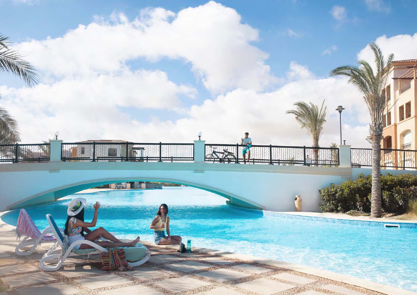 الأسعار تقسم الساحل الشمالى إلى «شرير» و«طيب»