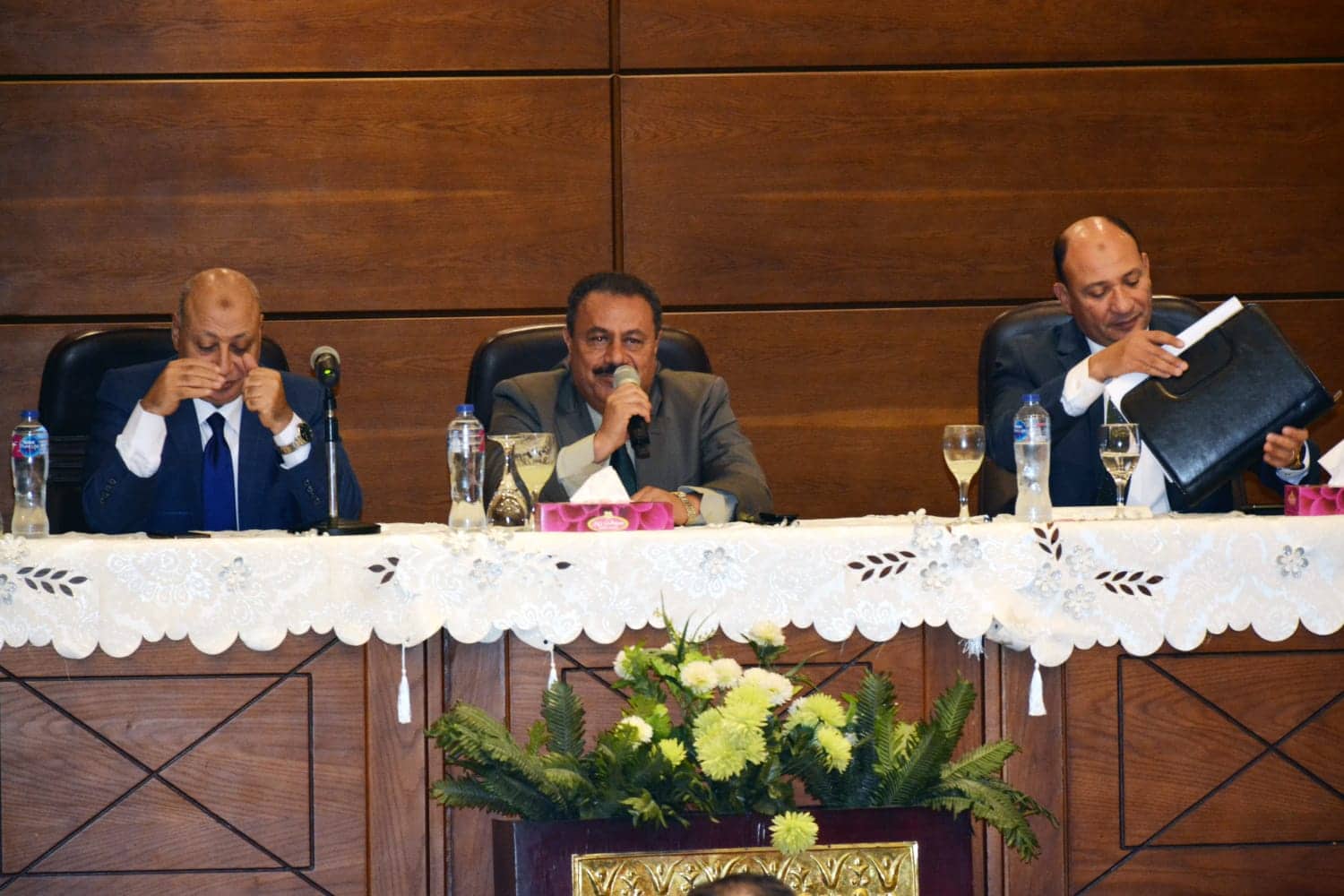 "الضرائب": توجيهات بمتابعة العمل ميدانياً بكافة المناطق والمأموريات التنفيذية