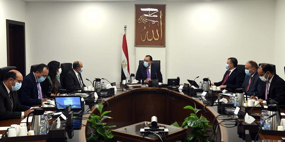 “مدبولى” يؤكد ضرورة التنسيق الكامل لإنجاح تشغيل الطيران منخفض التكاليف