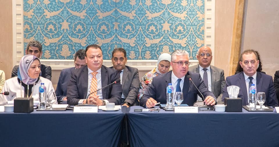 "اقتصادية القناة" و"الكهرباء" و"مصر السيادي" يبحثون مستجدات مشروعات الوقود الأخضر مع الشركات العالمية