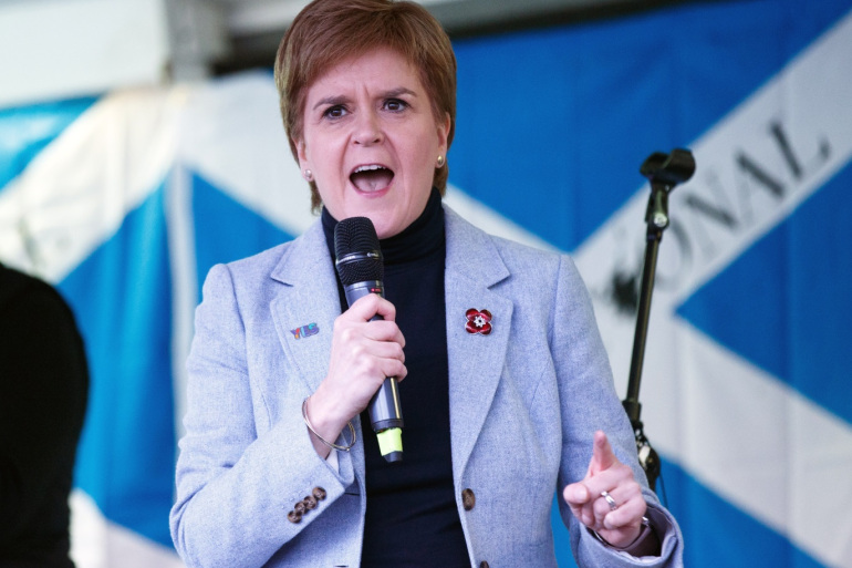 رئيسة وزراء اسكتلندا تطالب حكومة المملكة المتحدة بحماية الشعب من ارتفاع أسعار الطاقة