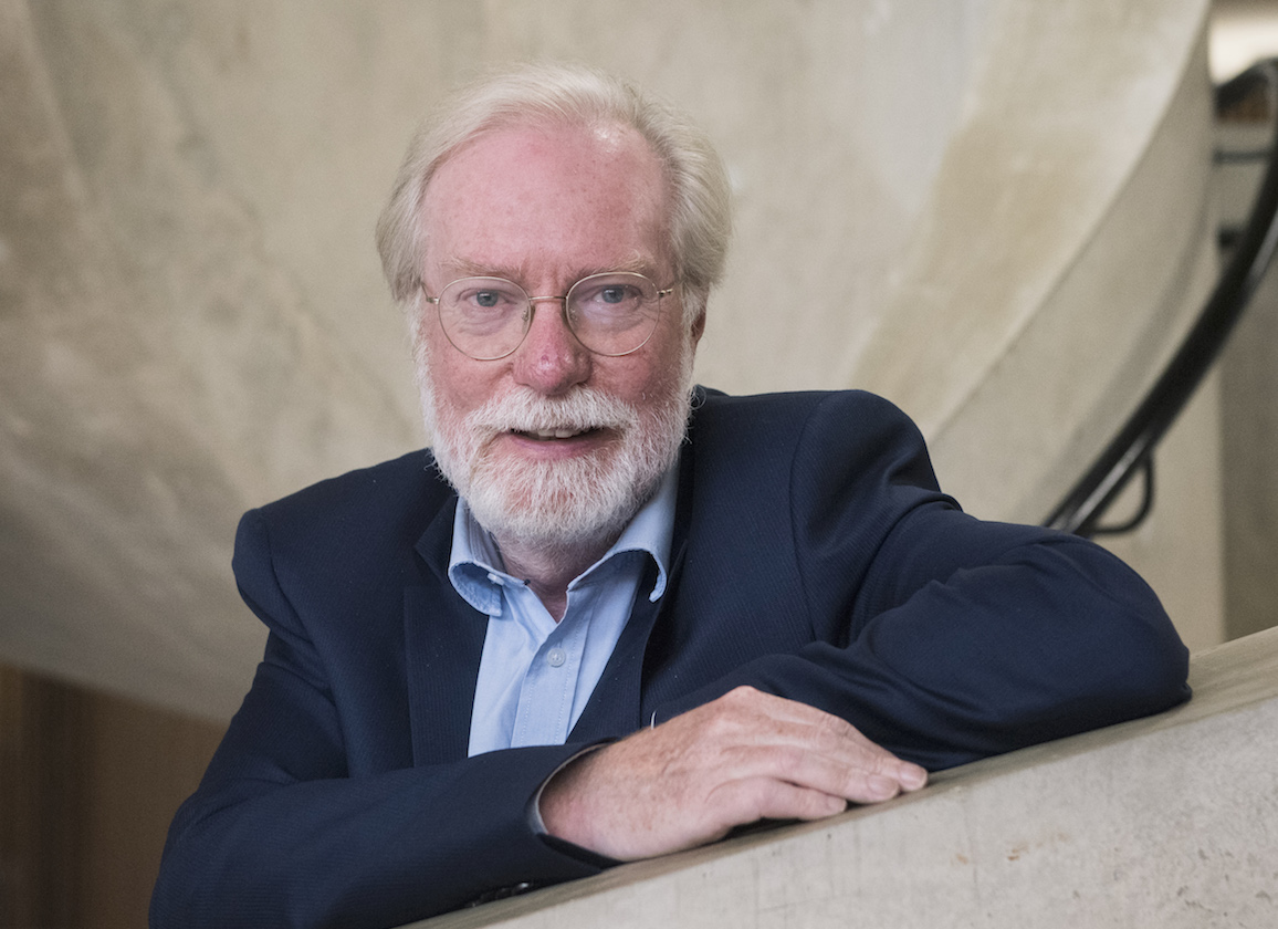 بول كوليير ؛ فاينانشيال تايمز