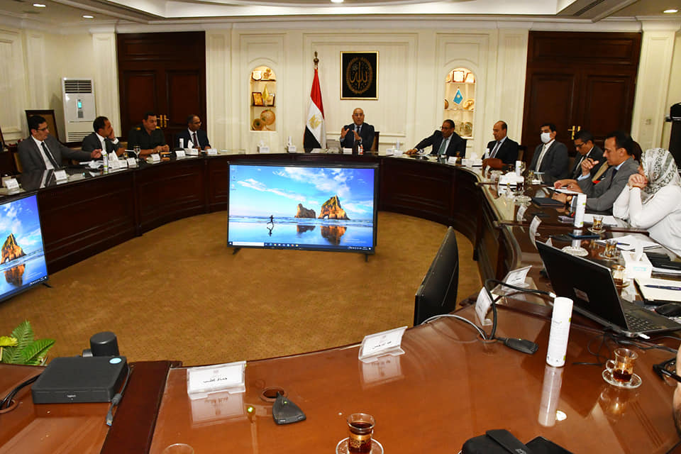 وزير الإسكان يتابع الموقف التنفيذى لمشروع تطوير موقع التجلى الأعظم