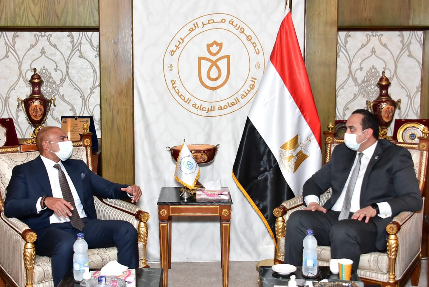 "الرعاية الصحية" تبحث التعاون مع "أسترازينيكا" لتطبيق مفهوم المنشآت الخضراء المستدامة