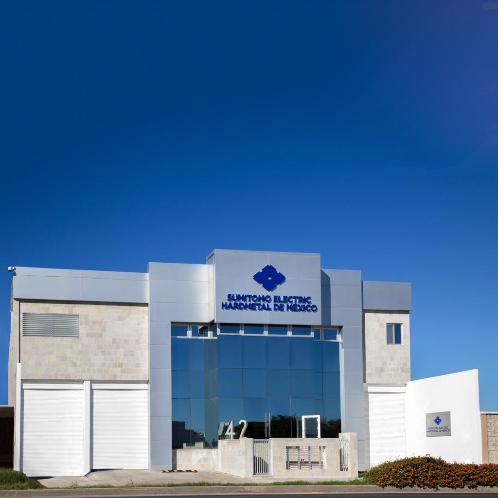 "سوميتومو مصر" تصدر 100% من إنتاج مصنع الضفائر الكهربائية للسيارات