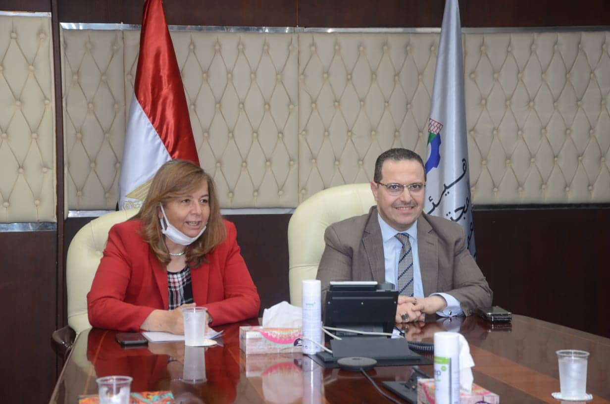 الحكومة تبحث آليات مشاركة المطورين العقاريين فى تنفيذ مشروعات الإسكان الاجتماعى والمميز