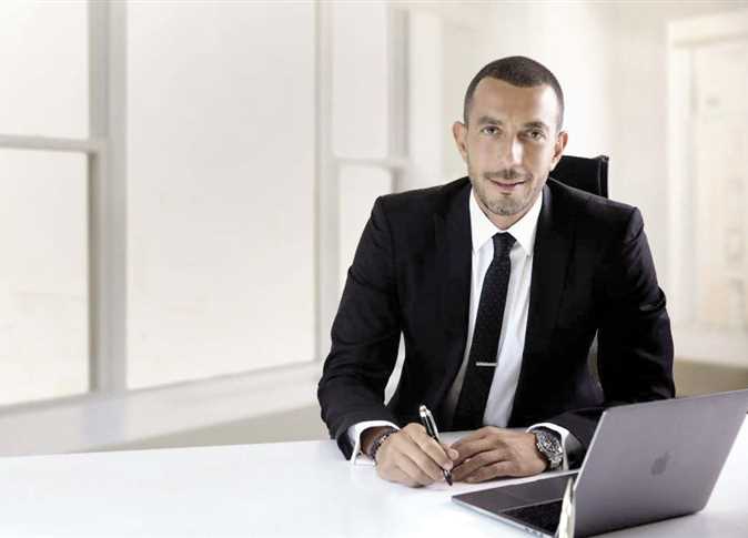 أحمد العدوى ؛ إنرشيا