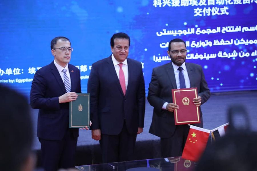 وزير الصحة يفتتح مجمع حفظ وتوزيع اللقاحات بشركة “فاكسيرا” فى “6 أكتوبر”