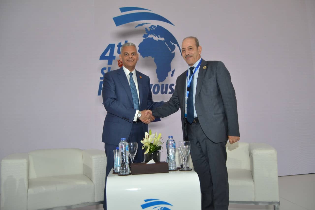 "اتحاد التأمين" يوقع بروتوكول تعاون مع نظيره الجزائرى