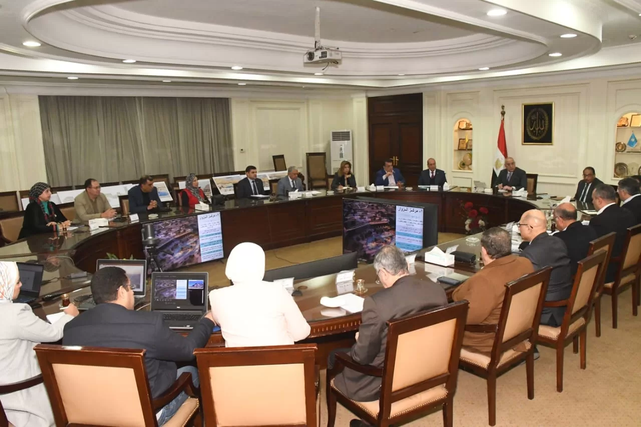 "الجزار" يتابع البرنامج الزمنى للانتهاء من مكونات تطوير موقع التجلى الأعظم