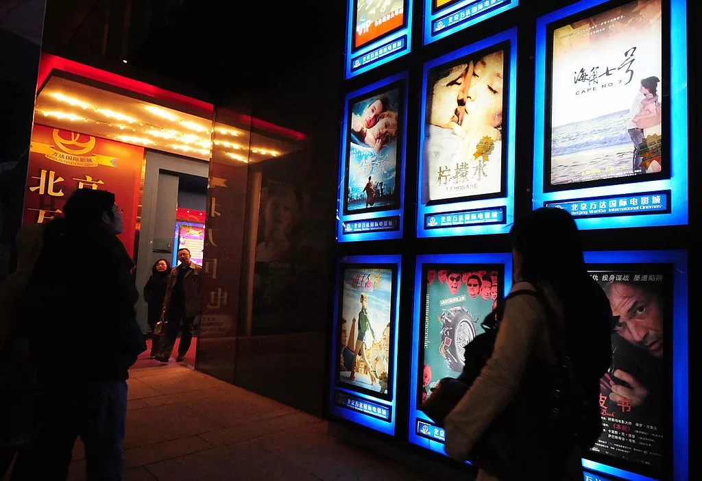 عائدات السينما في الصين تسجل نحو مليار دولار خلال عيد الربيع