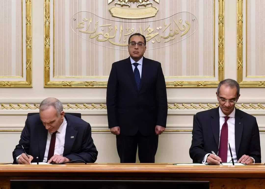 مصر توقع مذكرة تفاهم مع فلسطين للتعاون في تكنولوجيا المعلومات والاتصالات والبريد