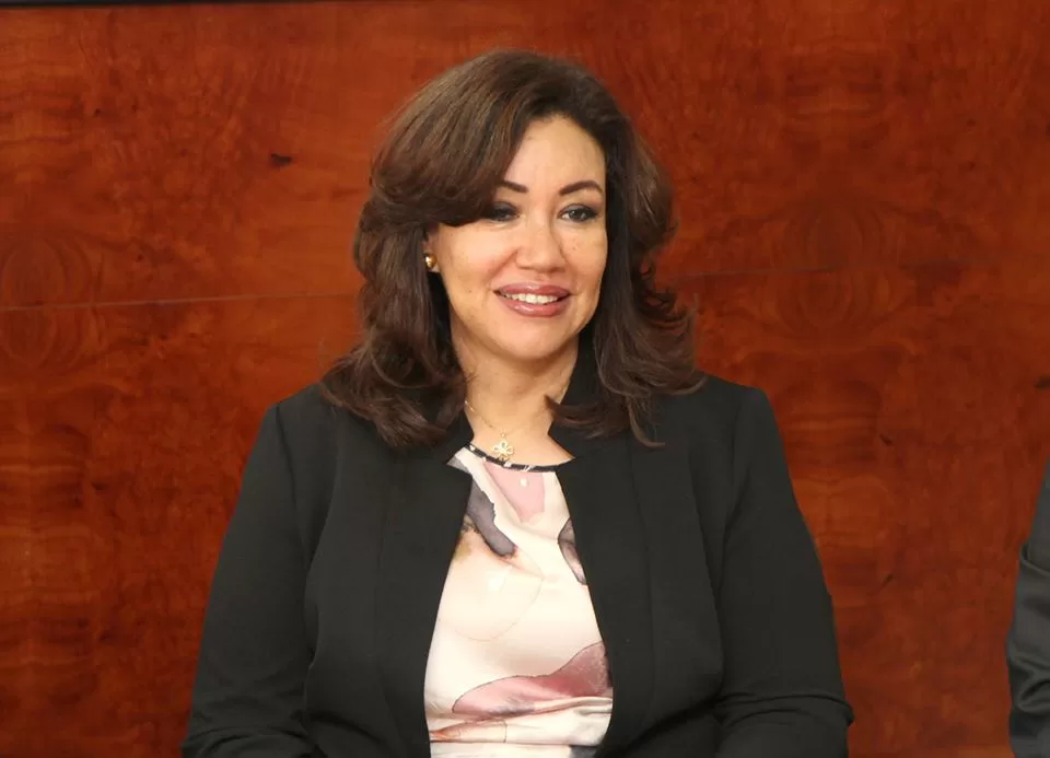 عبلة عبداللطيف المدير التنفيذى ومدير البحوث بالمركز المصرى للدراسات الاقتصادية