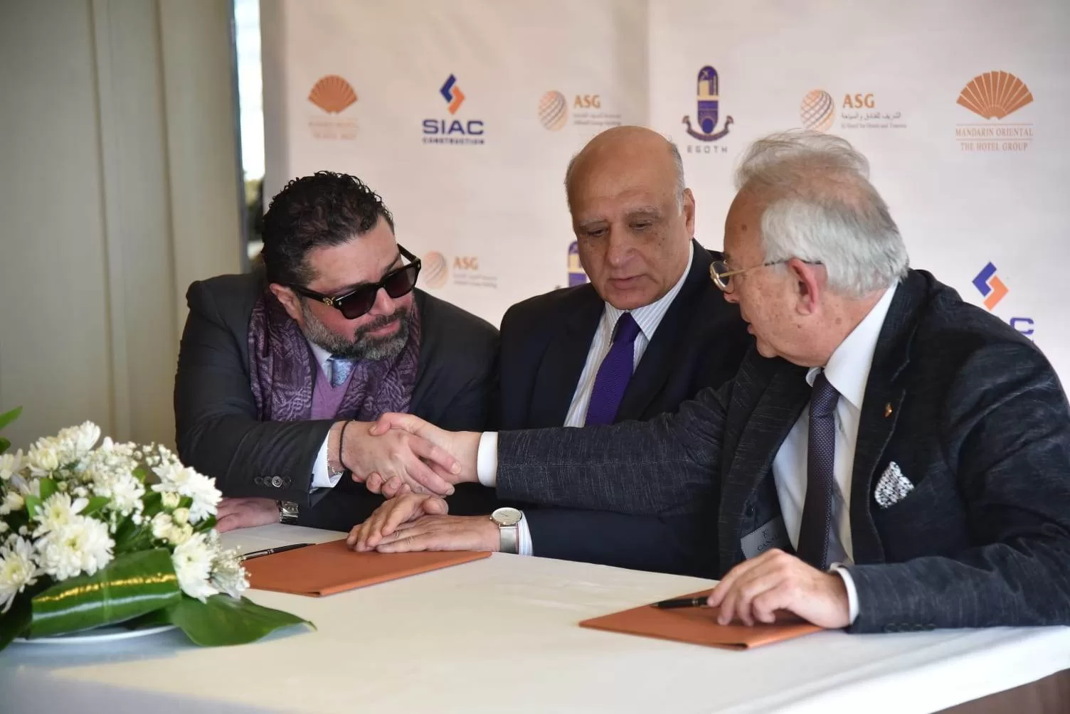 "الشريف" السعودية تتعاقد مع "سياك للمقاولات" لتطوير فندق "شبرد" بـ500 مليون جنيه