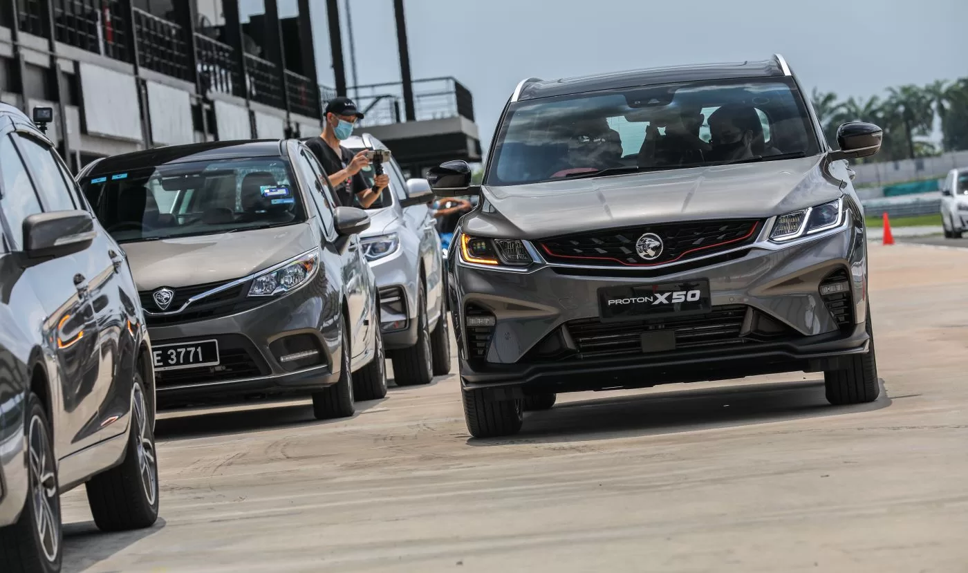 ماليزيا تنفي مراجعة هيكلها الضريبي للسيارات ورسومها الجمركية