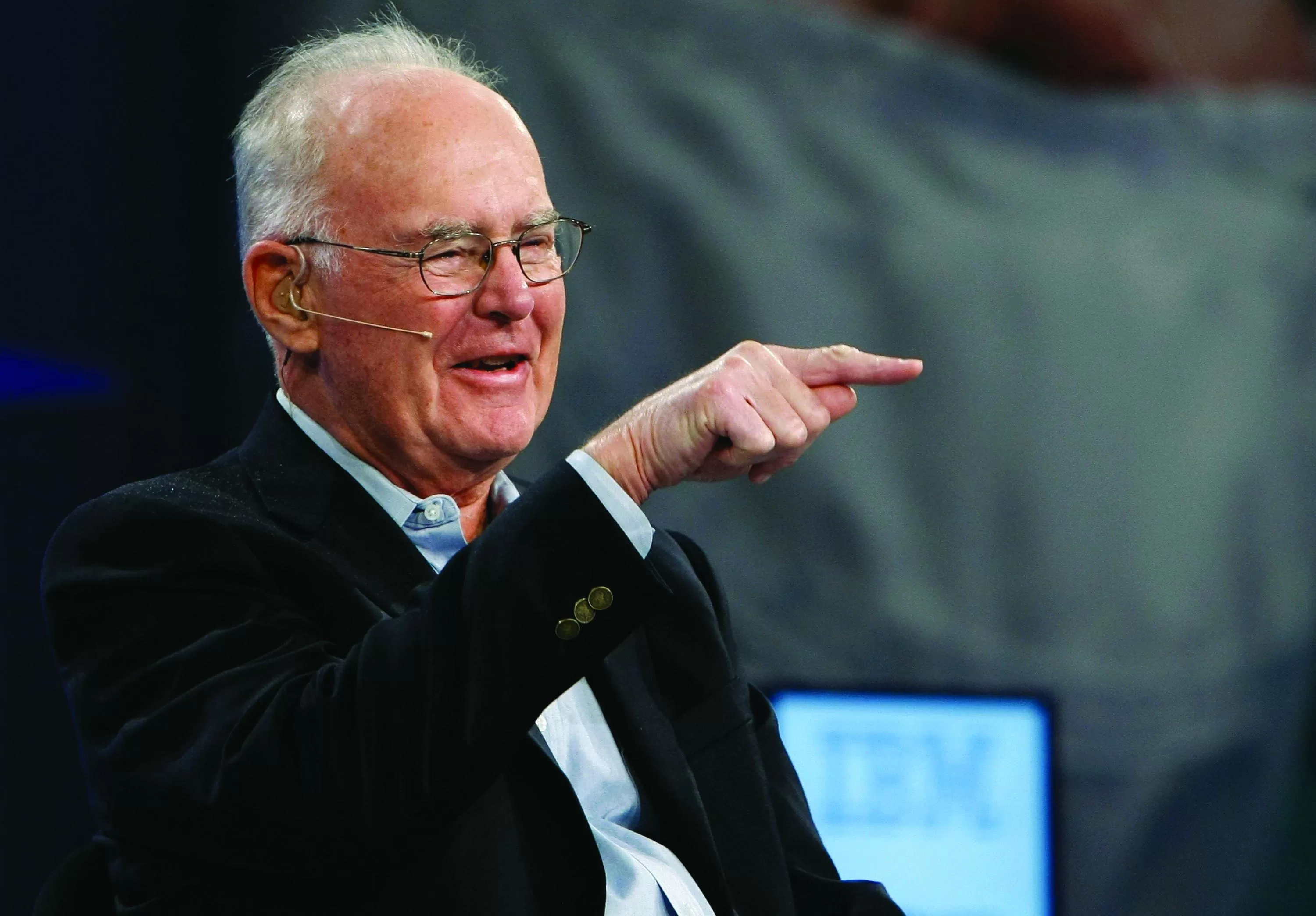 وفاة جوردون مور أحد مؤسسي "إنتل"