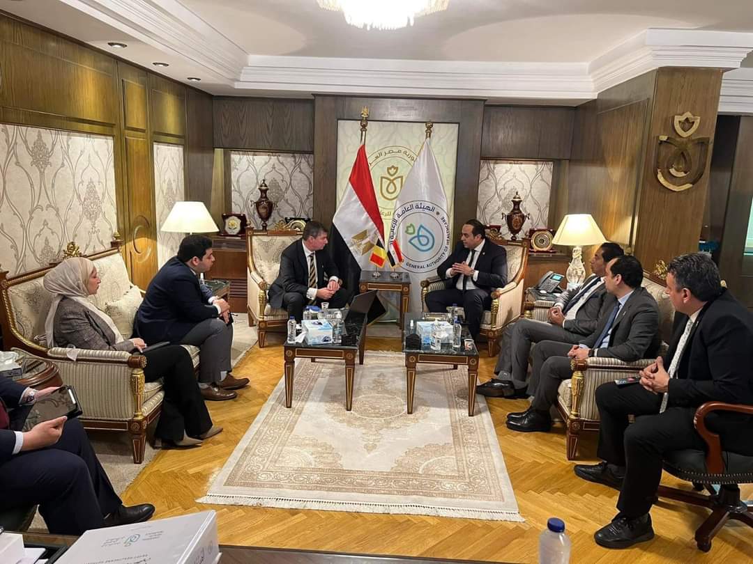 رئيس هيئة الرعاية الصحية يبحث مع السفير البلجيكي تعزيز التعاون