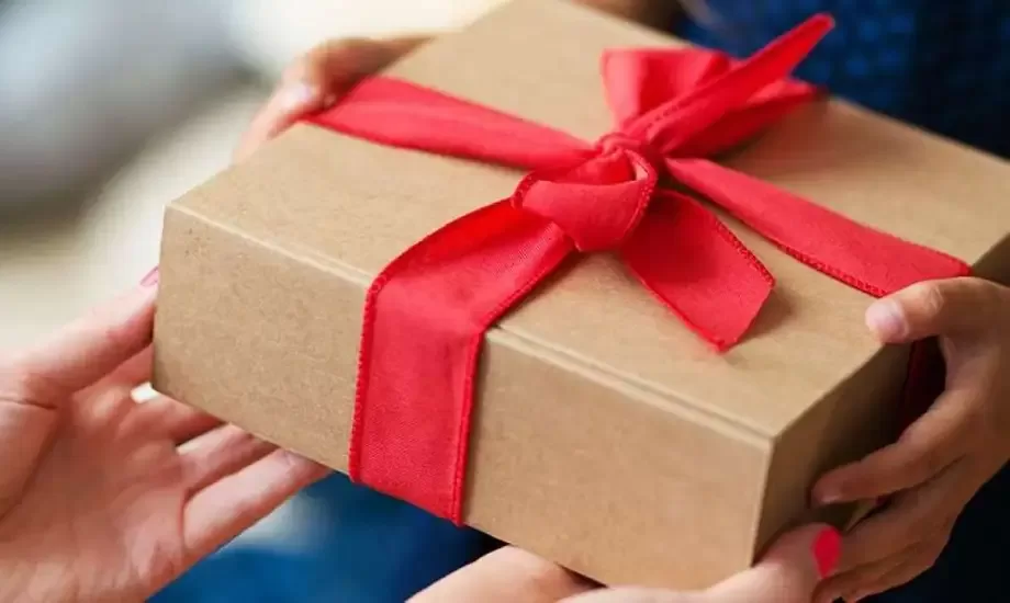 مواقع التجارة الإلكترونية تلجأ للعروض والخصومات للاستفادة من "عيد الأم"