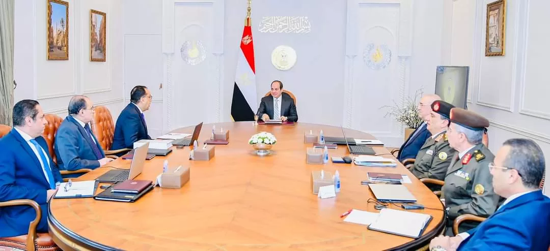 السيسى يوجه بالمتابعة الدورية الدقيقة لمختلف المشروعات بالعاصمة الإدارية
