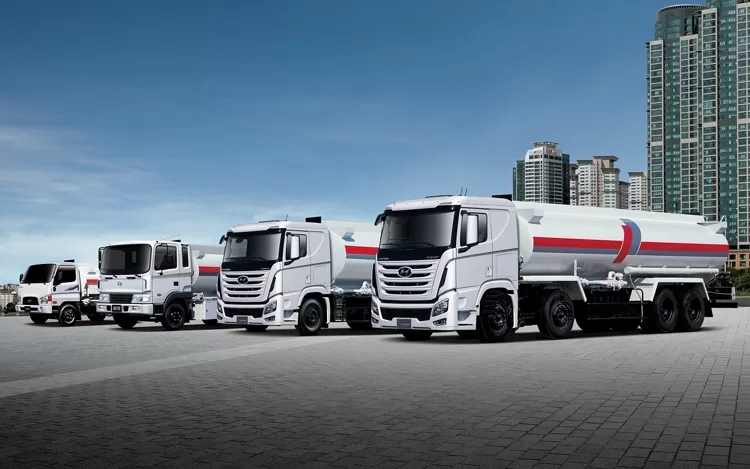 “القابضة للمياه” تطرح مناقصة لشراء 14 شاحنة لمشروع تطوير الصرف بالفيوم