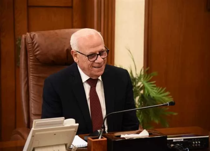 عادل الغضبان محافظ بورسعيد