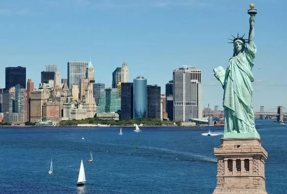 القطاع الخاص الأمريكى يُضيف وظائف أكثر من المتوقع فى فبراير