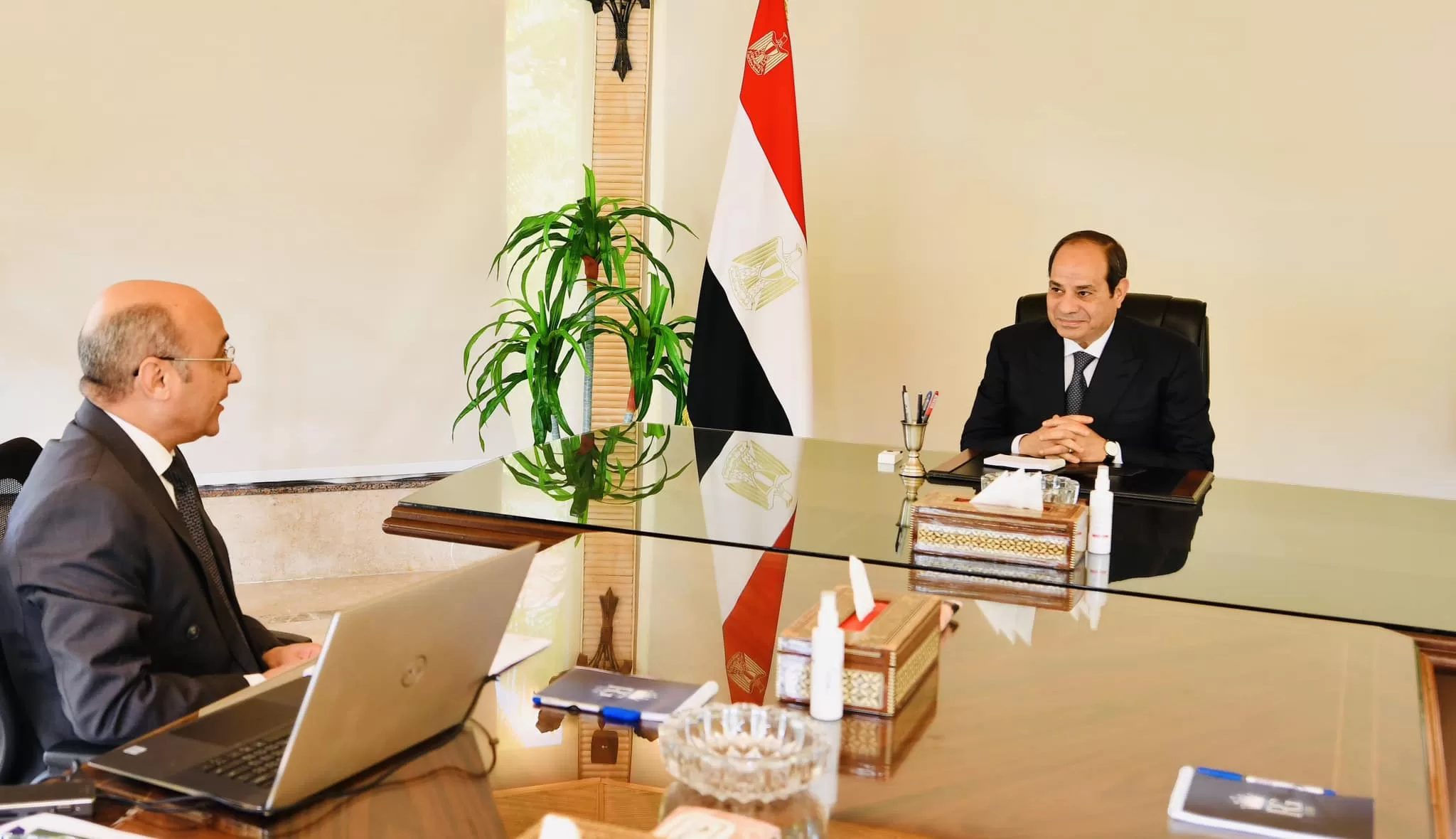 "السيسي" يوجه بتعزيز استخدام أحدث الوسائل التكنولوجية في منظومة عمل المحاكم