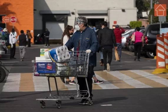 الاقتصاد المكسيكي يواجه خطرا متزايدا من حدوث انكماش في أمريكا