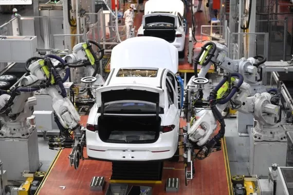 بيع نحو 355 ألف سيارة راقية محلية الصنع في الصين خلال مارس