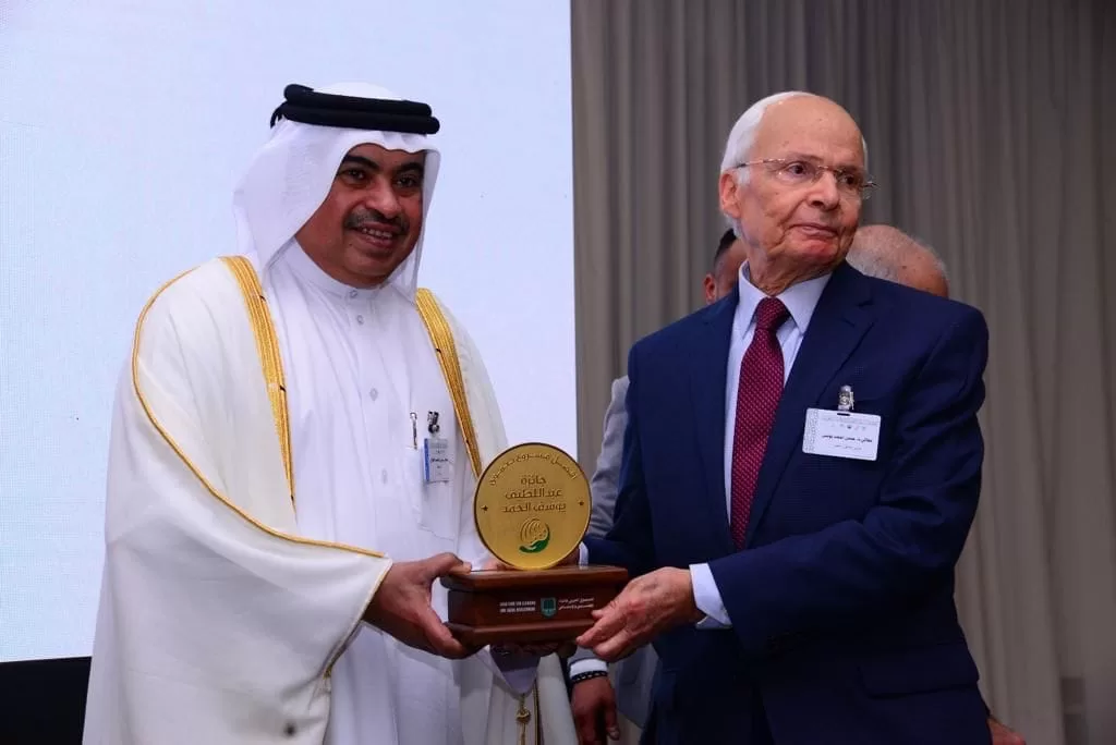 مشروع محطة كهرباء جنوب حلوان يحصد جائزة "عبداللطيف يوسف الحمد" التنموية