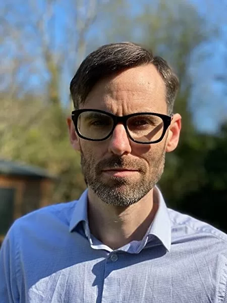 دنكان ويلدون ؛ فاينانشيال تايمز