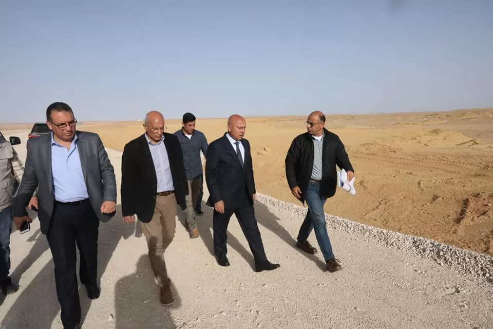 وزير النقل يتفقد الخط الأول للقطار الكهربائي السريع "السخنة/ العلمين/ مطروح"