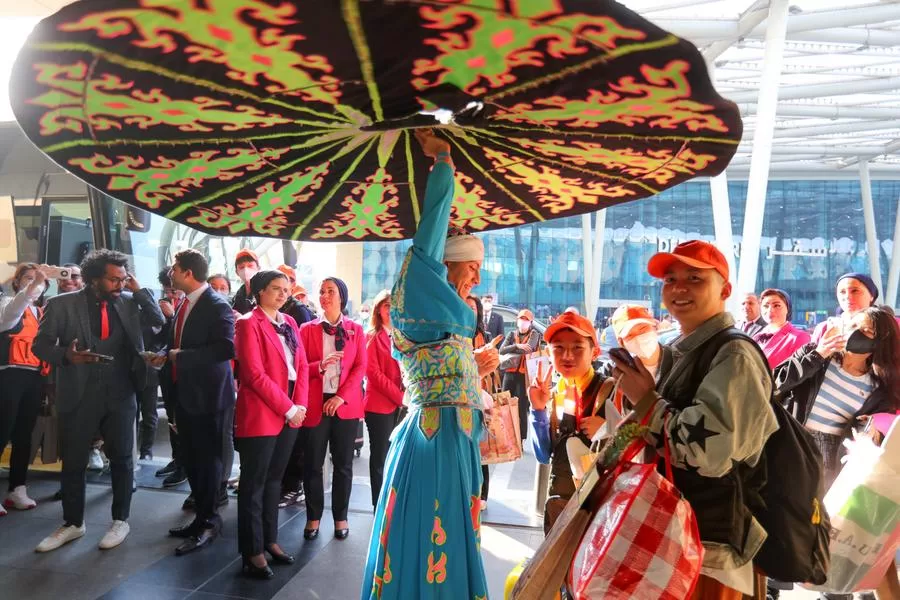 فيديو: فنانون عرب يتعهدون بتعزيز التبادلات الثقافية مع الصين