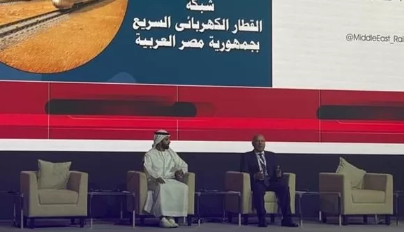 وزير النقل يستعرض مشروع القطار السريع بمؤتمر الشرق الأوسط للسكك الحديدية بالإمارات