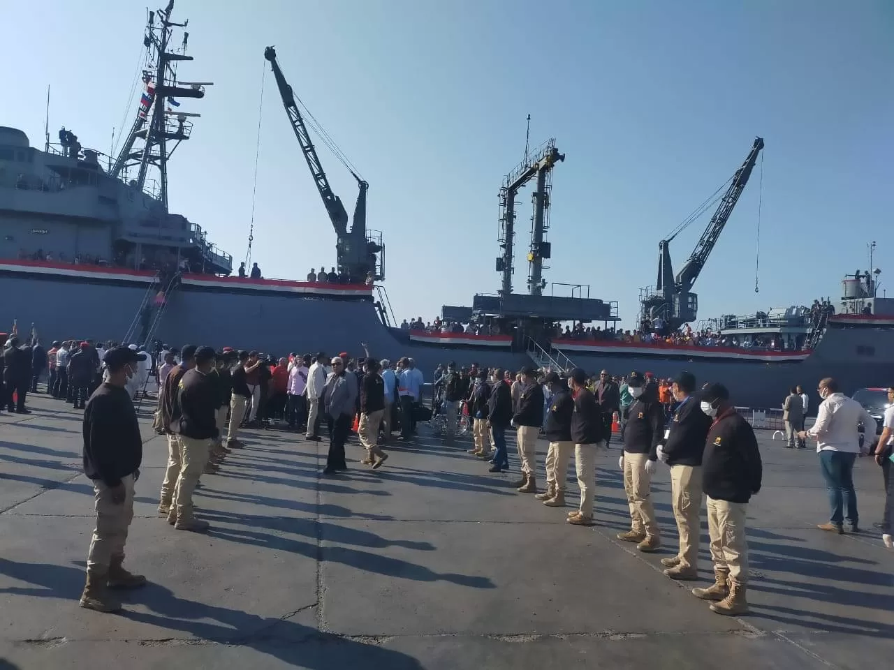 وزير النقل: ميناء سفاجا البحرى تستقبل 466 شخصًا قادمين من السودان