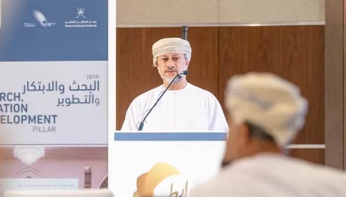 رئيس جهاز الاستثمار العماني يؤكد عزم بلاده تعزيز الشراكة الاستراتيجية مع مصر
