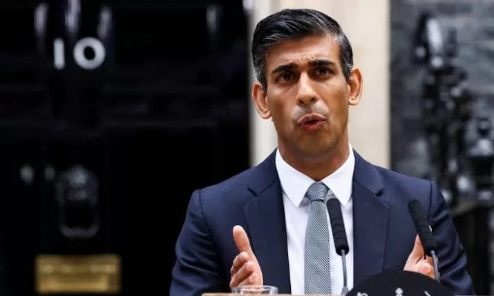 رئيس الوزراء البريطاني يعلن من طوكيو عن استثمارات يابانية بـ22 مليار دولار