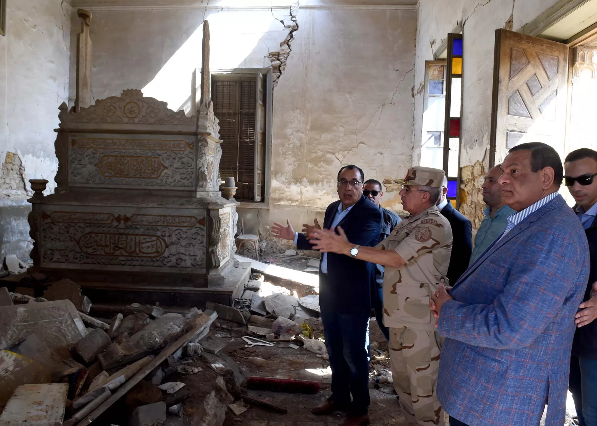 مدبولي: نقل مقابر صلاح سالم في إطار تقييم واضح ودراسة وافية للبدائل