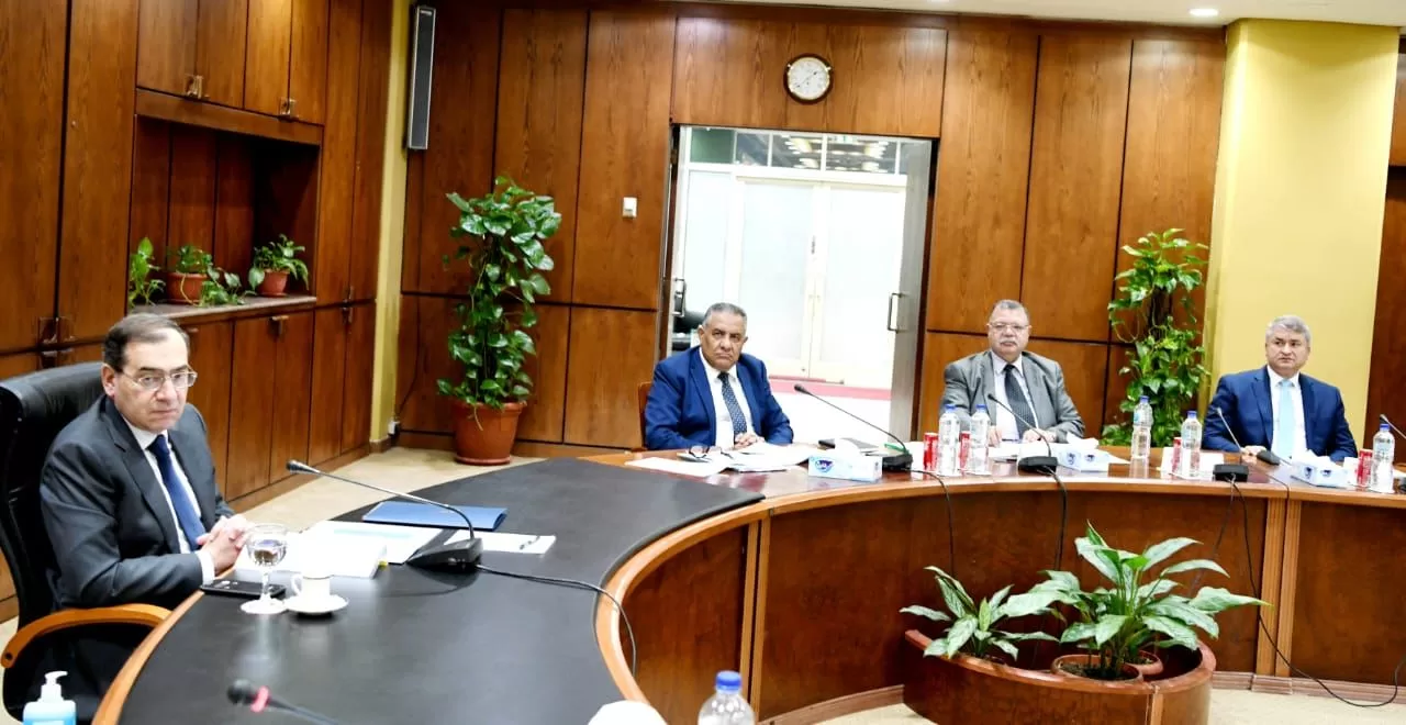 “الملا” يعقد اجتماعًا مع مجلس إدارة الهيئة العامة للمنطقة الاقتصادية للمثلث الذهبى