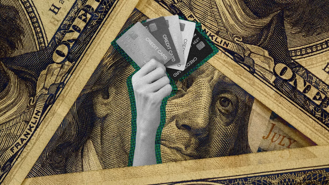 رقم قياسي.. ديون بطاقات الائتمان في أميركا تتجاوز 990 مليار دولار بنهاية مايو