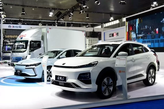 الصين تمدد السياسة التفضيلية على ضريبة شراء مركبات الطاقة الجديدة