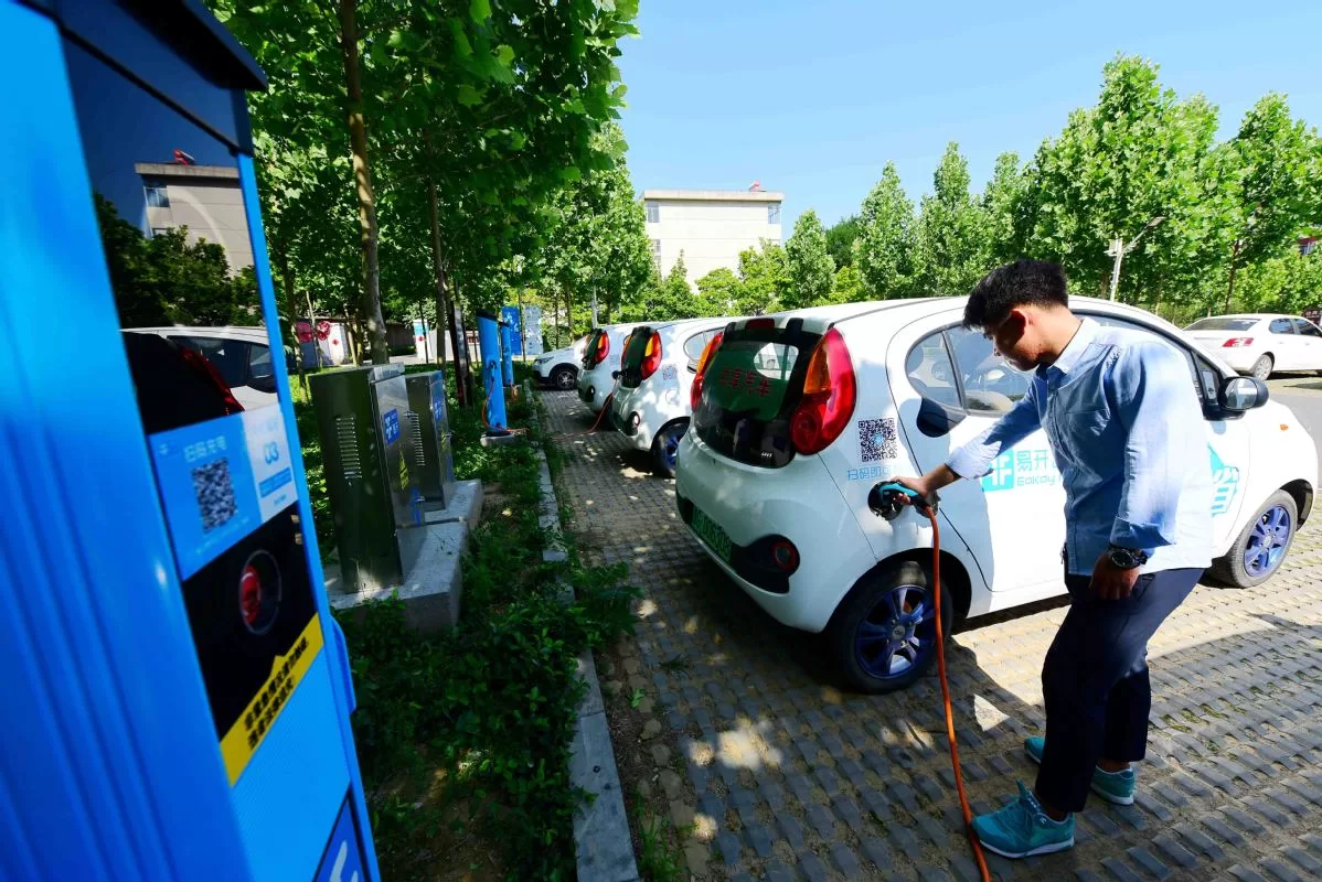 السيارات الكهربائية