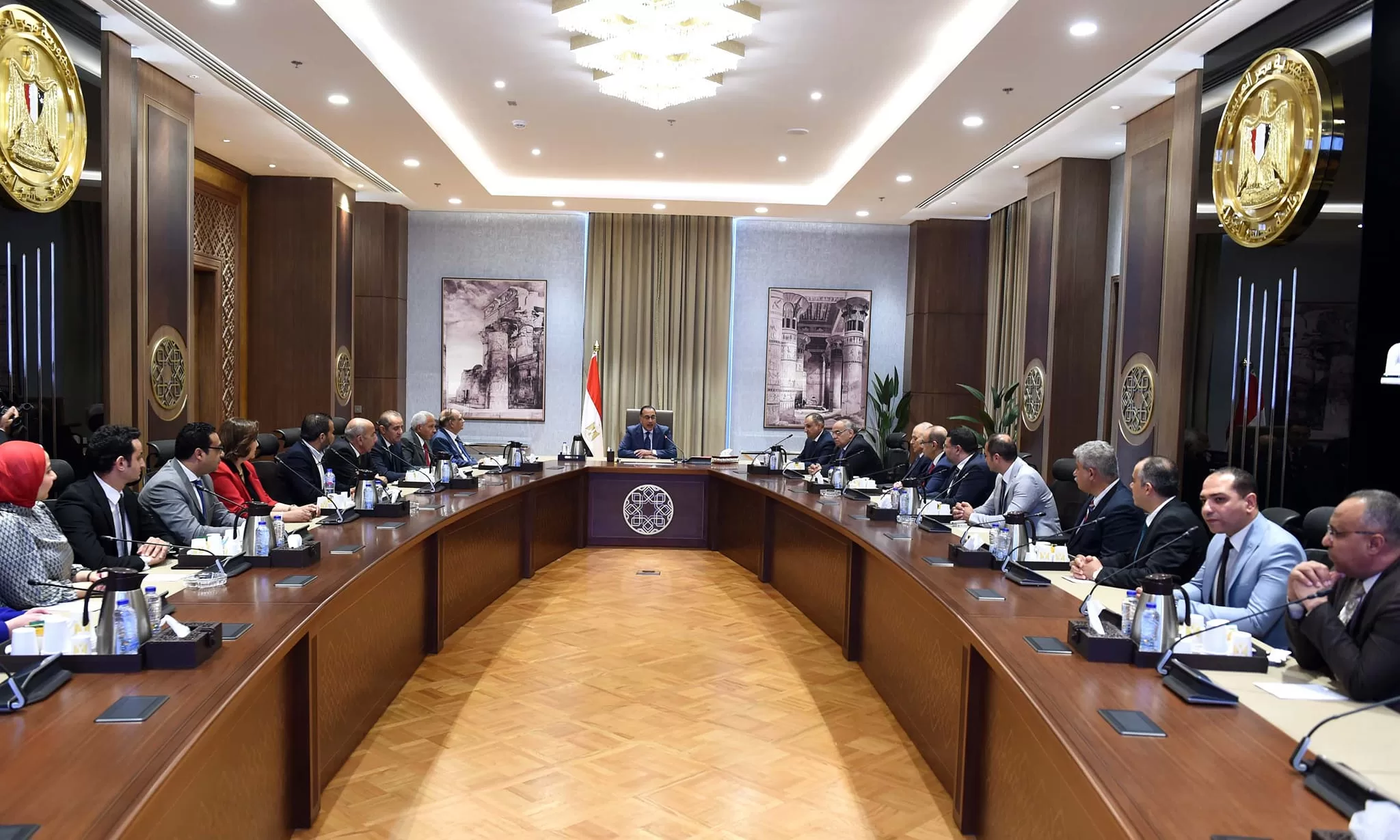 "مدبولي" يصدر قراراً بإعادة تشكيل اللجنة الطبية العليا والاستغاثات بمجلس الوزراء