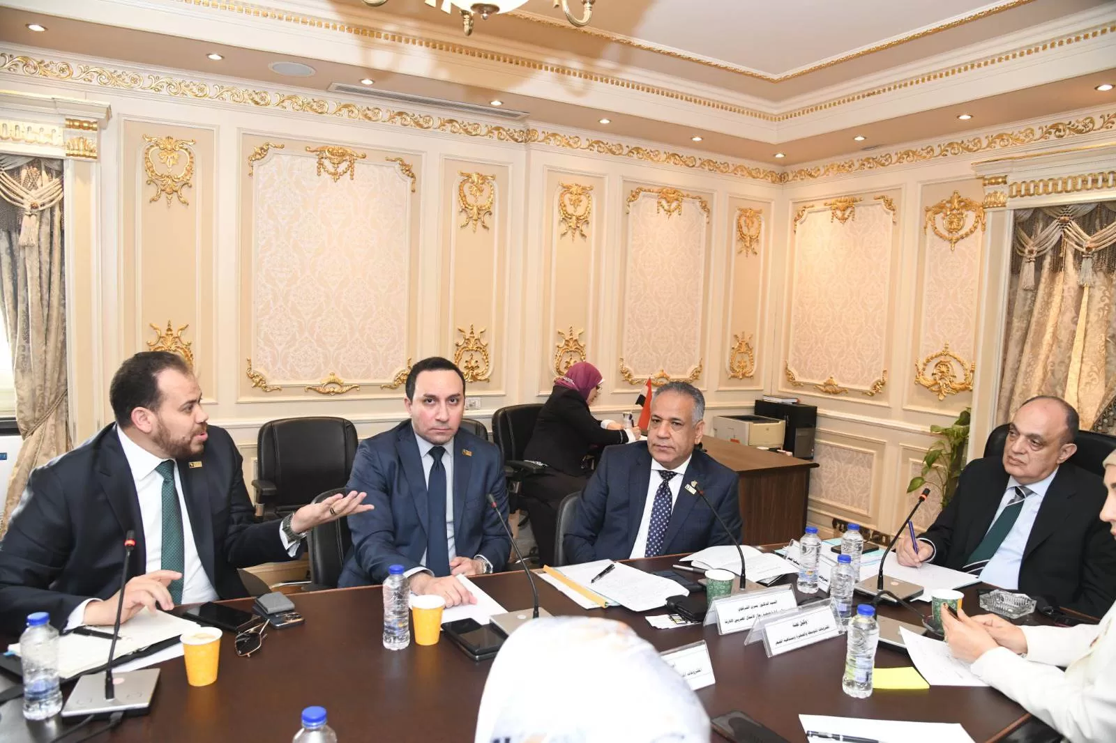 “المصريين الأفارقة” تبحث مع “النواب” آليات زيادة الصادرات إلى إفريقيا