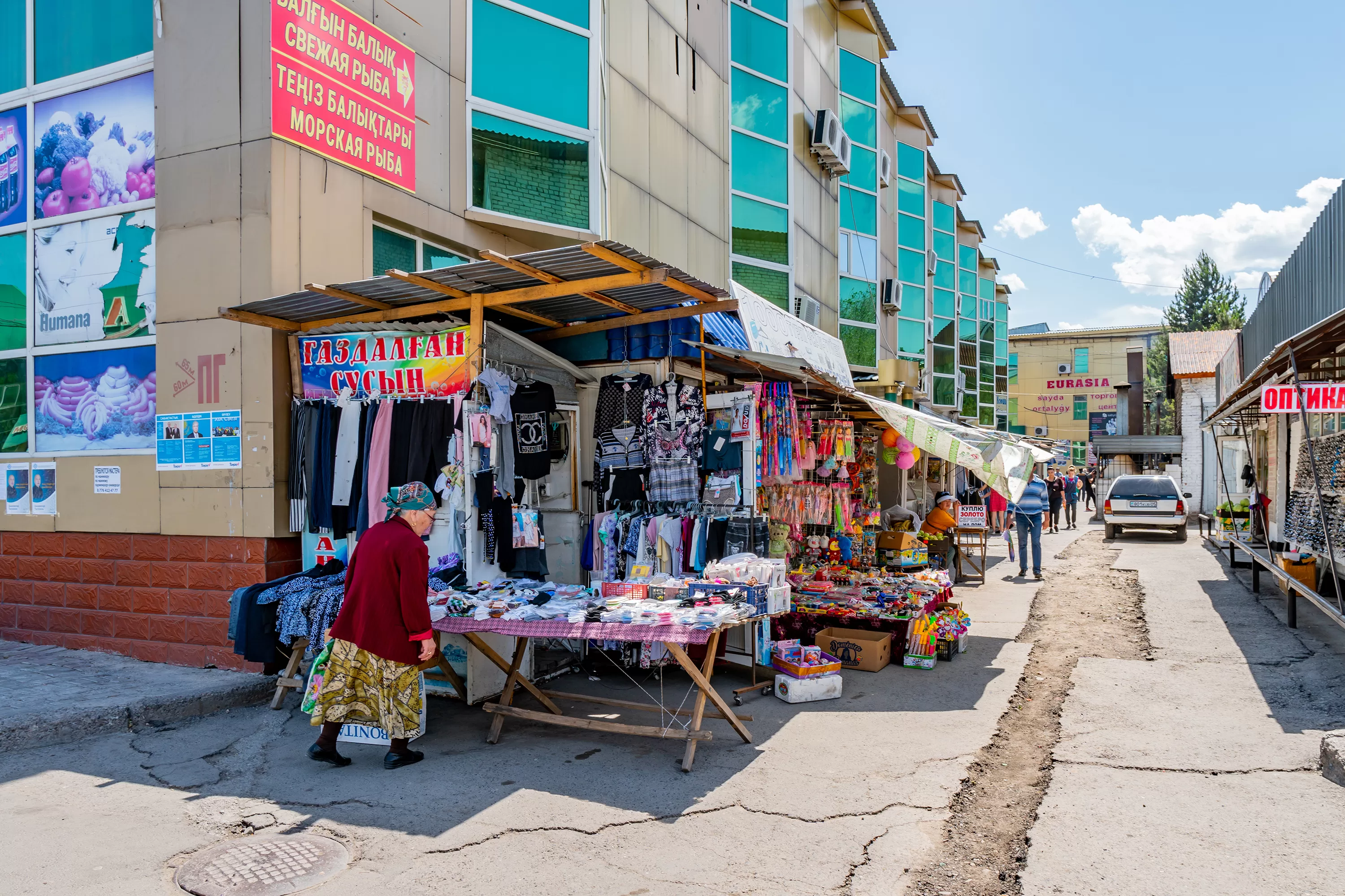 التضخم السنوي في كازاخستان يتباطأ إلى 14.6% في يونيو