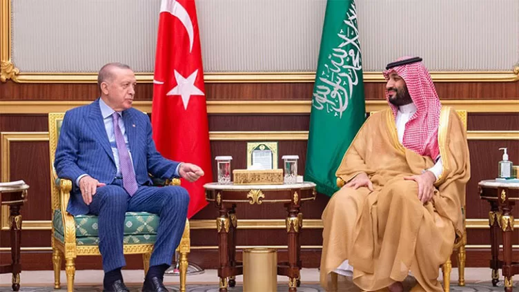 توقيع مذكرات تفاهم بين السعودية وتركيا على هامش زيارة "أردوغان" للمملكة